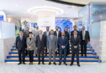 Sultan bin Ahmed visits Huawei R&D Centre and SMG in China